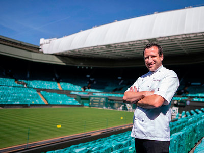 Wimbledon elabora doscientas comidas al día para los más necesitados
