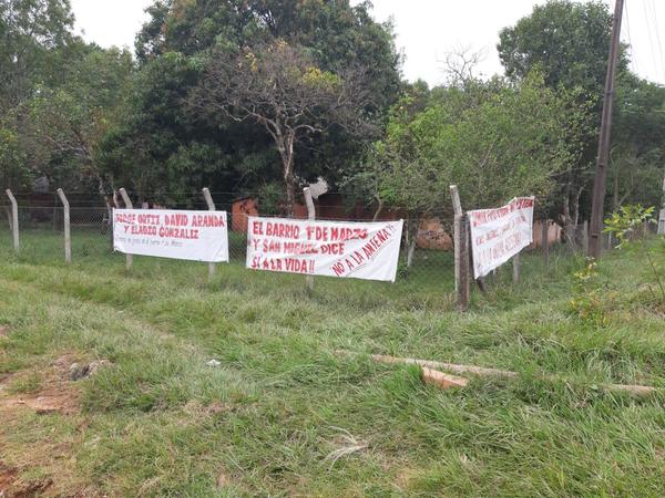 Vecinos del barrio 1ro de Marzo en contra de instalación de antenas – Prensa 5