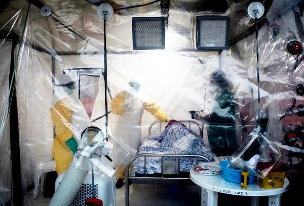 Declaran un nuevo brote de ébola en el noroeste de la RD del Congo  - Mundo - ABC Color