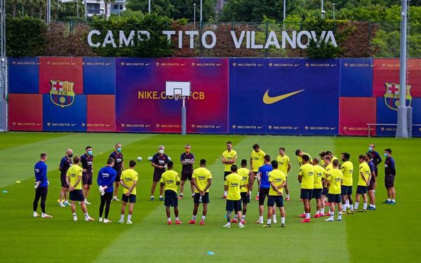 Primer día de entrenamientos colectivos en España - Fútbol - ABC Color