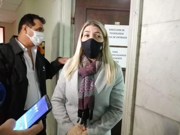 Secta Moon: Fiscal se constituyó en el PJ - Judiciales.net