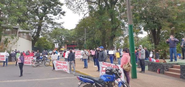 Pobladores de Ñemby exigen intervención de la municipalidad - Nacionales - ABC Color