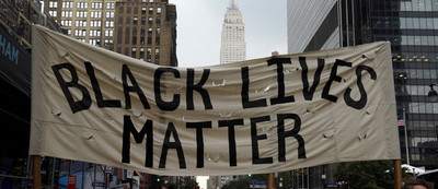 La cultura se funde a negro contra el racismo » Ñanduti