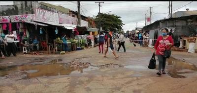 Circulación de vehículos volverán a restringirse en zona del Mercado N° 1 – Prensa 5