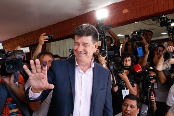 Tributación presume que facturas presentadas por el PLRA fueron clonadas · Radio Monumental 1080 AM