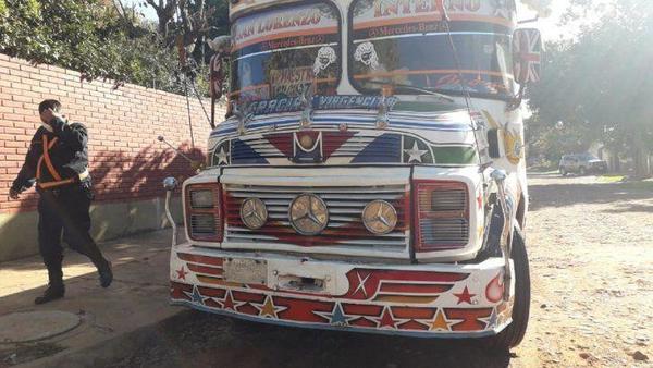 Mujer fallece tras ser arrollada por un vetusto bus de línea interna – Prensa 5