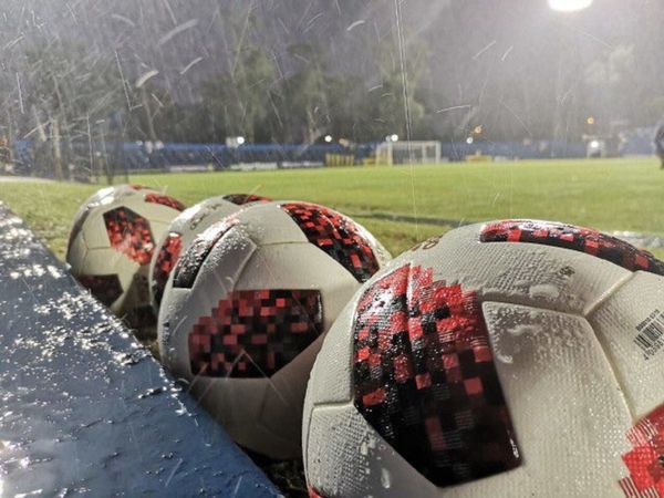 "Si continuamos así, olvídense que el fútbol se va a habilitar"