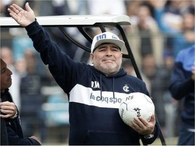La continuidad de Maradona en Gimnasia está en riesgo