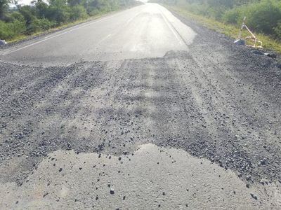 Ruta Villeta km 40-Alberdi aún no se inauguró y ya se llenó de baches - Nacionales - ABC Color