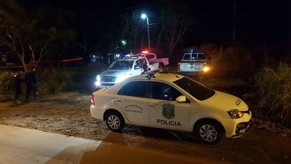 FAMILIA VÍCTIMA DE ASALTO EN SAN JUAN DEL PARANÁ