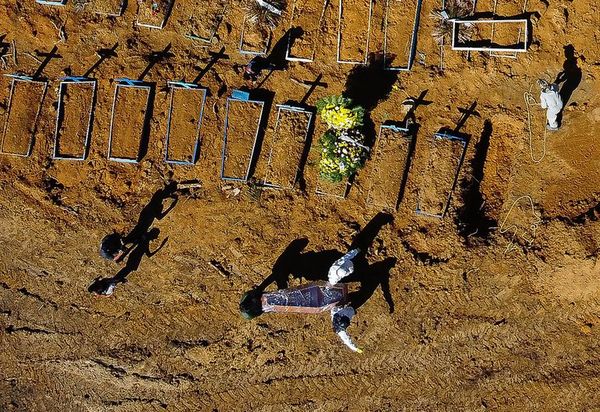 Con récord diario, Brasil supera los 31.000 muertos por covid-19 - Mundo - ABC Color