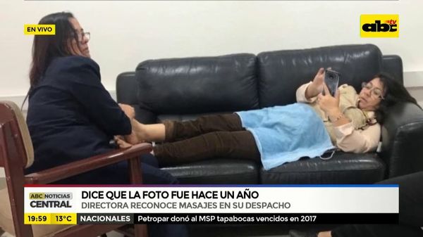 Directora del SNPP reconoce masajes en su despacho - ABC Noticias - ABC Color