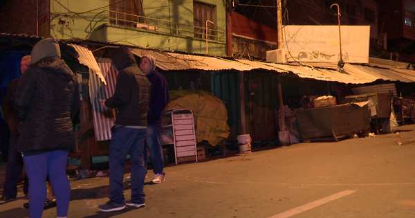 Trabajadores cuestionan desalojo de puestos en el Mercado 4