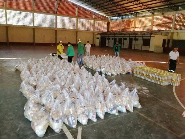 Denuncian que colorados entregaron kits de alimentos a amigos y partidarios