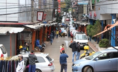 HOY / Ciudad del Este: La más golpeada de la región y sin respuesta del Gobierno para el salvataje