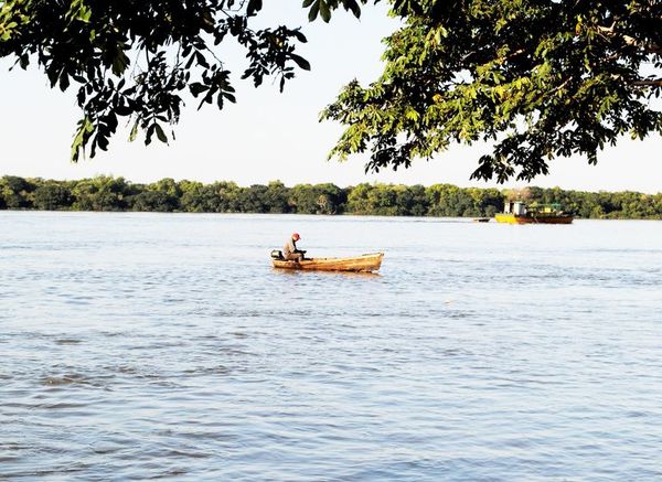 Pescadores regularizan licencia - Nacionales - ABC Color