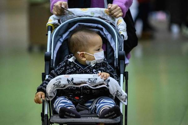 China confirma el primer positivo en coronavirus en dos recién nacidos - Digital Misiones