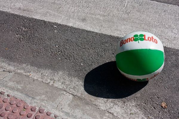 Niño de dos años falleció atropellado al correr detrás de su pelota - Digital Misiones