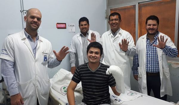 Joven con implante de mano recibió el alta médica - Digital Misiones