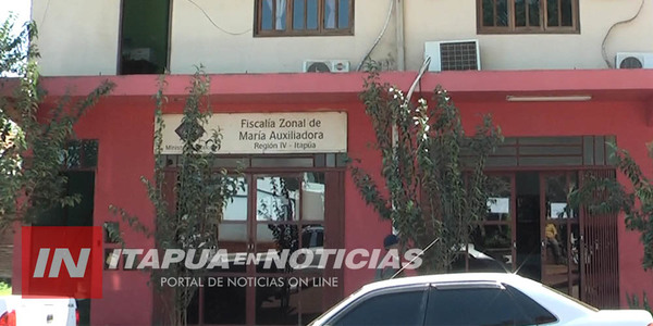 VEHÍCULO DE LA FISCALÍA ZONAL DE MARIA AUXILIADORA ROZÓ A UNA JOVEN EN TRIUNFO 58.