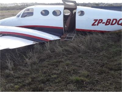 Aterrizaje forzoso de un avión que trasladaba a funcionarios del MOPC