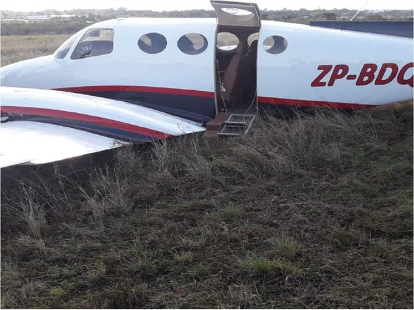Aterrizaje forzoso de un avión que trasladaba a funcionarios del MOPC