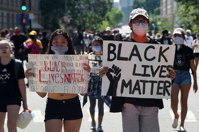 Fiscal endurece cargos contra policía acusado de muerte de George Floyd - Mundo - ABC Color