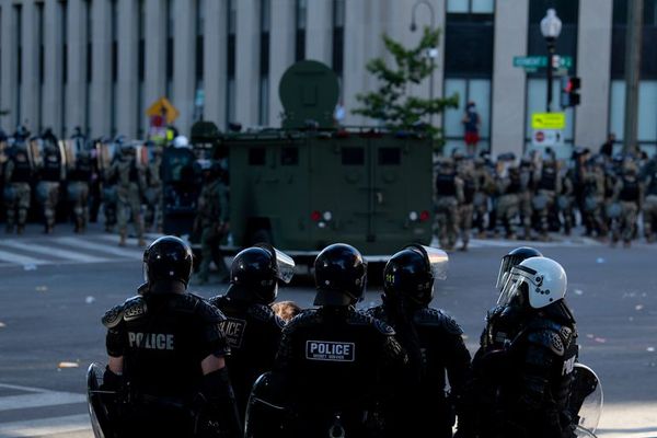 Protestas reavivan el temor a rebrote de COVID-19 en EE.UU. - Mundo - ABC Color
