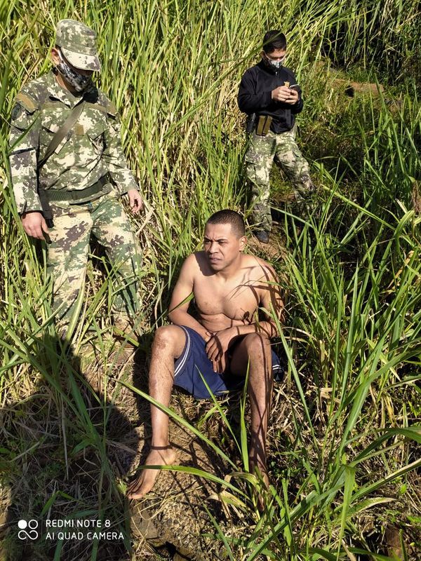 Brasileño detenido tras cruzar a nado el río Paraná  - ABC en el Este - ABC Color