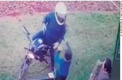 (VIDEO) ¡Peque defendió a su madre de un ladrón! | Crónica