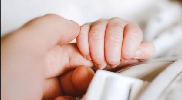 Bebé de 9 meses, uno de los nuevos casos sin nexo de COVID-19: madre relata su experiencia