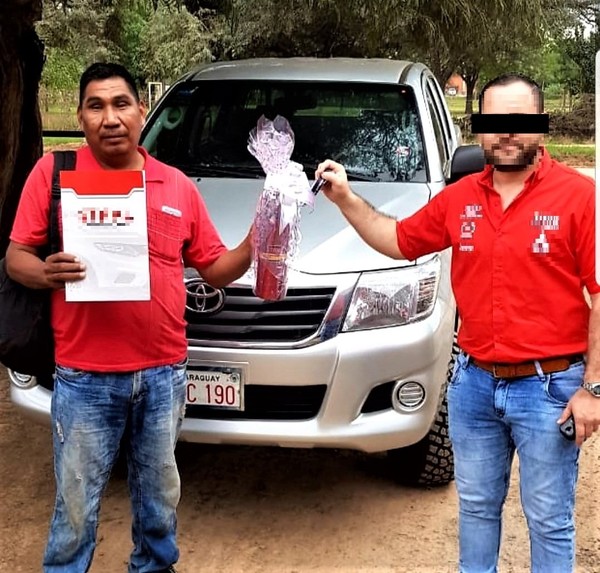 “Líder indígena realiza reclamos teniendo camioneta de lujo y 100 cabezas de ganado”