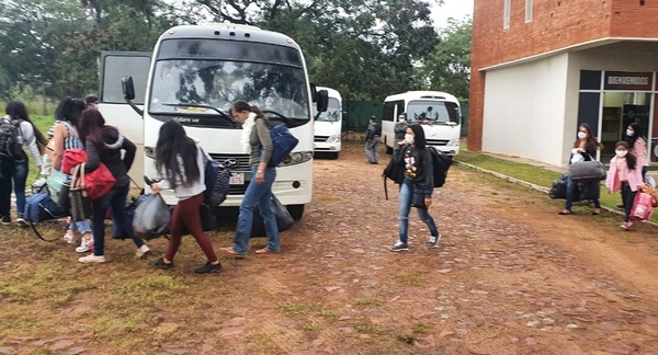 Dan alta a 26 personas que guardaban cuarentena en el Parque Azulgrana