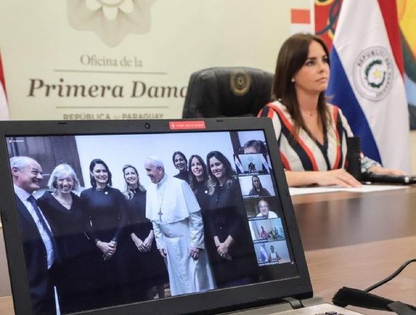 Jóvenes y primeras damas unirán sus voces en ciberencuentro mundial con el Papa Francisco » Ñanduti