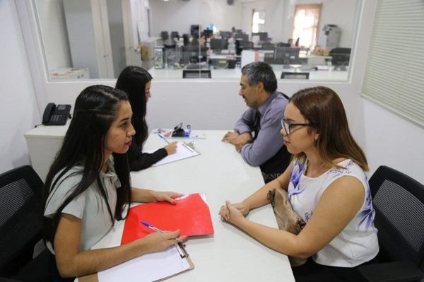 Veto parcial a ley que prohíbe uso de datos crediticios para acceso al empleo