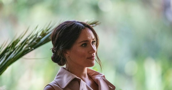 Víctima de racismo, Meghan Markle rinde tributo a George Floyd