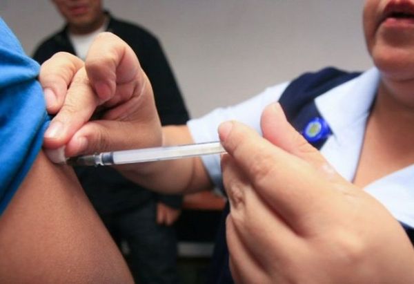 Salud recibe 11.000 dosis adicionales contra influenza