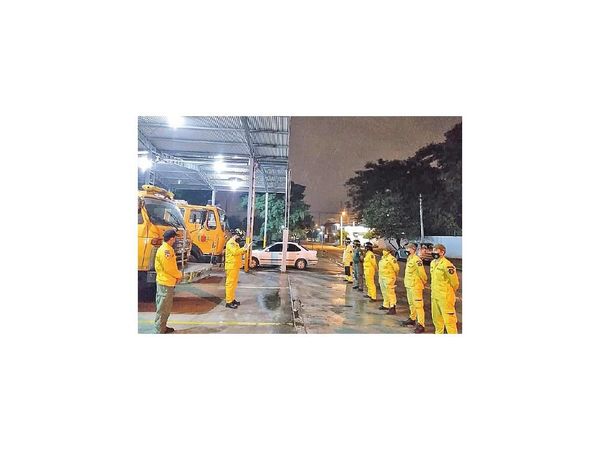 Bombero tuvo acercamiento con infectado y cierran cuartel