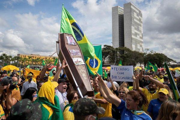 Brasil supera a Italia y es el tercer país con más muertos por Covid-19 – Prensa 5