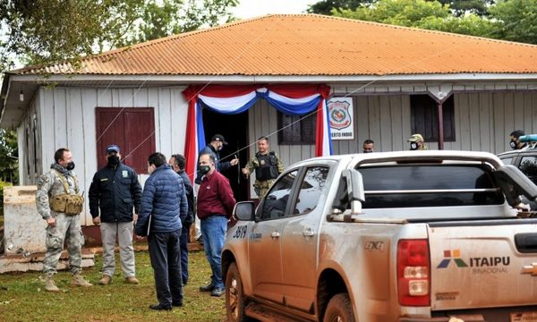 Avisan sobre límites de áreas protegidas de la Itaipú, a invasores en Puerto Indio – Diario TNPRESS