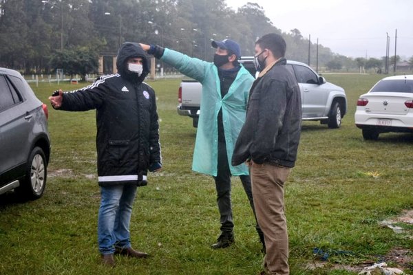 Verifican cancha y sede de práctica de Guaireña