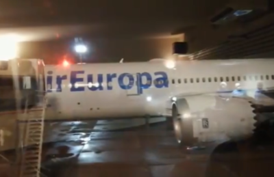 Llegaron 332 connacionales en vuelo humanitario procedente de España