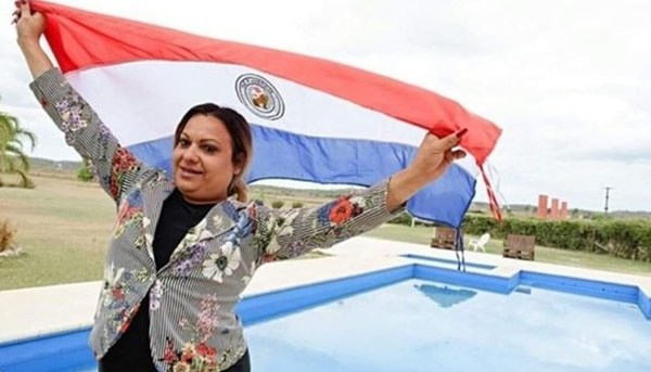 Yren Rotela desmintió que su té vuelva "travesti" a las personas - Teleshow