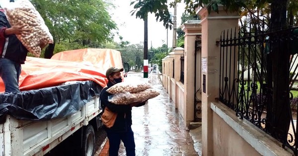 SEN y Gobernación de Central entregan 95.000 kilos para ollas populares