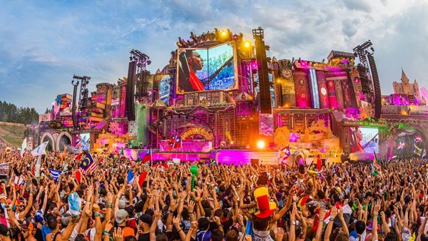Tomorrowland se suma a la movida de festivales online