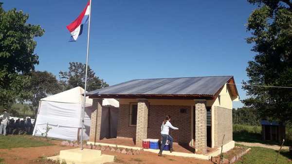 Increible!!!, ONG construye aula con 65 millones de guaranies. - Campo 9 Noticias