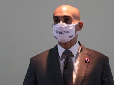 Ministro de Salud quiere ampliar  una semana más la segunda fase