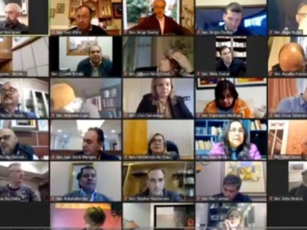 Cartistas y llanistas quedarán bajo la mesa en repartija de comisiones