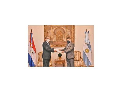Se acredita el nuevo  embajador argentino
