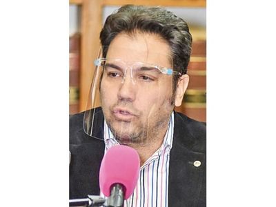 Caso Juliette: Óscar Tuma se aparta por discrepancias con el padre de la niña